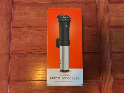 Cocina de precisión Anova Culinary Sous Vide 2.0 (WiFi), 1000 vatios Foto 1 de 4