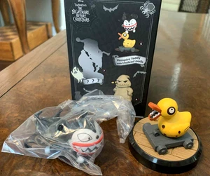 YuMe Toys The Nightmare Before Christmas HeroBox Blind Box Figure VAMPIRE TEDDY - Picture 1 of 4
