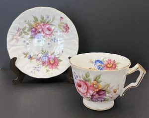 Aynsley Tea Cup & Saucer Cabbage Rose Floral Spring Flowers Gold Trim Rare - Picture 1 of 20