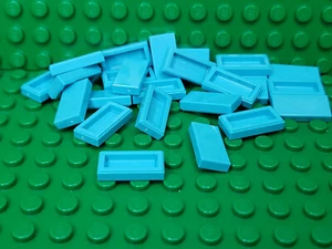 ** 25 CT LOT ** Lego NEW medium azure 1 x 2 tile pieces   Lot of 25 - Picture 1 of 1