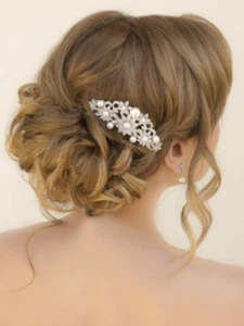 Vintage Pearl Clear Rhinestones Bridal Hairpiece Hair jewelry Wedding Comb - Picture 1 of 5