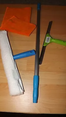 SET Glas- / Fensterreinigung, Wischer + Teleskopstiel - Microfasertuch 5 Teile - Bild 1 von 4