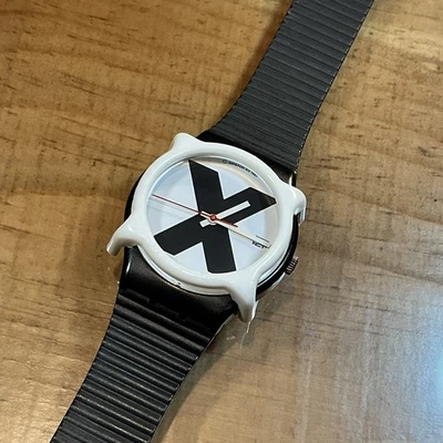 swatch  X RATED  GB406  1987 - 34mm - Image 1 of 4