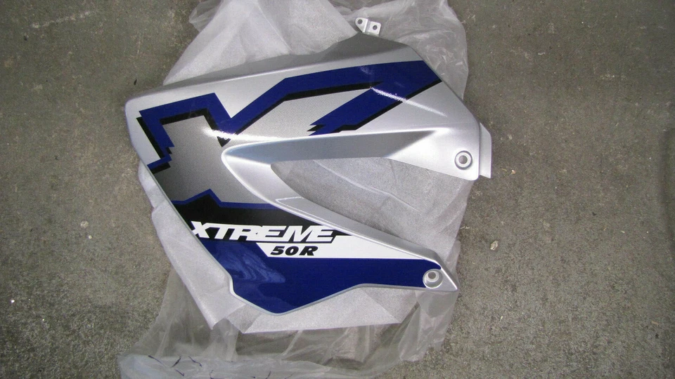 Left Radiator Cover Original Derbi Senda 00H04442883 - Image 1 of 1