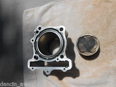 2009 03 04 05 06 07 08 09 SUZUKI SV650 DL650 04-11 CYLINDER W-PISTON & RINGS Foto 1 de 3