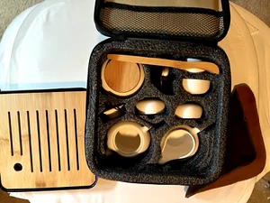 JAPANESE PORTABLE ADORABLE SMALL COMPLETE TEA SET – PORTABLE BAG - Picture 1 of 5