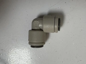 Guest 5/32” Union Elbow Push-to-Connect Fitting – Pack of 9 NOS - Picture 1 of 2