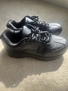 Fila Memory Slip Resistant Womens Black Athletic Work Shoes 8 W EUC - Picture 1 of 8