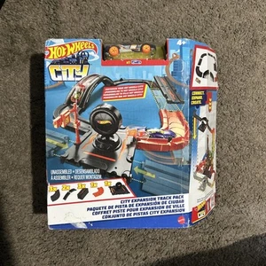 HOT WHEELS City Expansion Track Pack 10 Piece Set - Picture 1 of 3