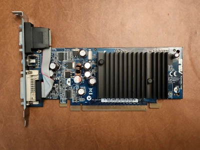 Vintage Graphics Card ASUS NVIDIA GeForce 6200 LE Passive 256MB 32-bit VGA DVI - Immagine 1 di 3