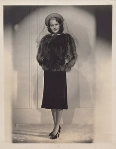 HOLLYWOOD BARBARA STANWYCK GLAMOUR 1930s STUNNING PORTRAIT ORIG PHOTO 873 - Picture 1 of 2