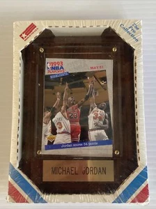 MICHAEL JORDAN 1993 BASKETBALL NBA PLAYOFF HIGHLIGHT Upper Deck Sealed  - Picture 1 of 8