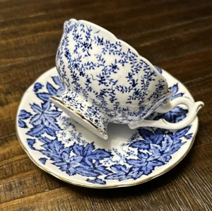 Vintage Coalport Blue Ivy Leaves Chintz Footed Tea Cup & Saucer Gold Trim - Picture 1 of 7