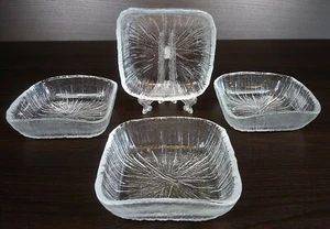 4 bellissimi piatti Sasaki Japan Rain testurizzato quadrato vetro trasparente 4 1/2" - Foto 1 di 8
