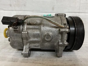 USED OEM AC Compressor 1J0820805 / 471-7003 / 10000552 / 000712 - Picture 1 of 5