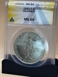 1992-D Columbus Commemorative ANACS MS69 Silver - Picture 1 of 9