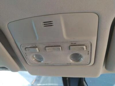 8120842010B0 plafoniera per TOYOTA RAV 4 IV ( A4 ) 2.0 D (ALA40 ) 2012 4946830 Foto 1 de 3