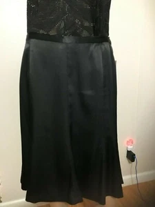 NWT Women's Amanda Smith Fit Flare Skirt Black 12 Zip Closure Left Side Satin - Picture 1 of 8