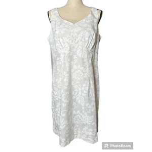 Hilo Hattie Hawaiian Dress Size 16 in White w/White Tropical Floral Print  - Picture 1 of 5