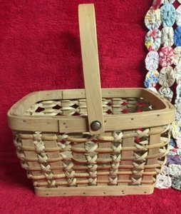 Vtg Basket with Cross Stitch Design and Movable Handle Pale Natural Colors - Picture 1 of 7