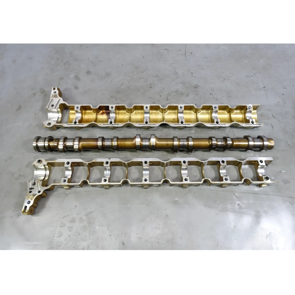 Árbol de levas de escape de 6 cilindros BMW N52 N51 2006-2013 dañado con bandeja de estante de cojinete OEM Foto 1 de 4