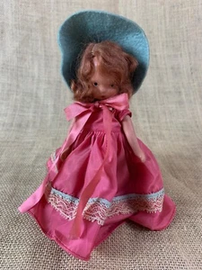 Muñeca Nancy Ann Storybook * NASB * 5 1/2" patas rígidas * rosa brillante * bisque - Imagen 1 de 3