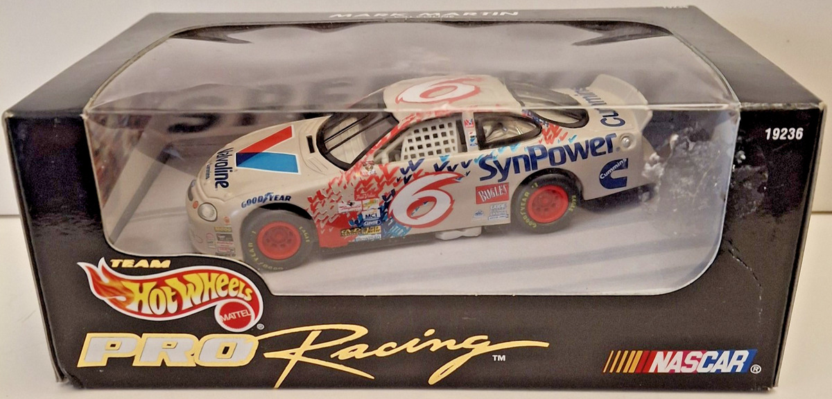 Hot Wheels Mark Martin Diecast Racing Cars 1997 Vehicle Year Hot Wheels Mark Martin Diecast Racing Cars 1997 Vehicle Year