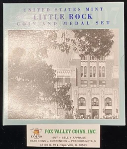2007-P BU LITTLE ROCK DESEGREGATION SILVER DOLLAR COMMEM COIN & MEDAL 2pc SET! - Picture 1 of 8