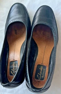 Clarks Artisan Diamond Twinkle Pump Women Black Suede Slip On Heel Shoe US 6.5M - Picture 1 of 8