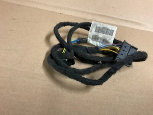 MERCEDES VITO DRIVER SIDE LOADING DOOR LOCK WIRE W639 MODEL 04 to 2014 - Picture 1 of 3