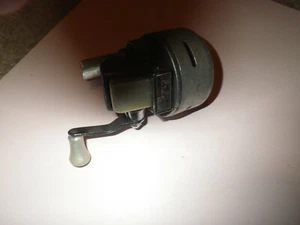 Vintage Fishing Reel Lido Model 400 Made In USA  - Picture 1 of 6