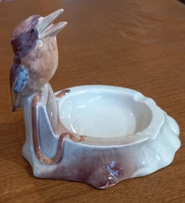 WEMBLEY AUSTRALIA KOOKABURRA ASHTRAY MULTICOLOURED - THIS CLOSE TO PERFECT - image 1 of 4