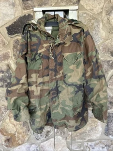 Cold Weather Woodland Camouflage Military Field Jacket Medium Regular USA 🇺🇸 - Bild 1 von 17