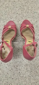 Michael Kors pink/brown platform heels With Golden Bow Detail - Picture 1 of 9