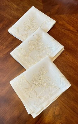 Servilletas de algodón beige, blanco y dorado hechas a mano, 16 por 13 pulgadas, juego de 6 Foto 1 de 4