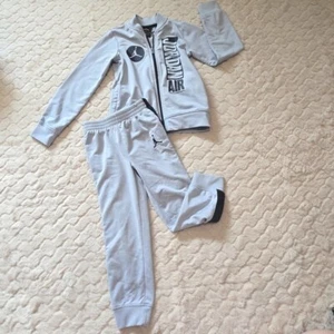 Nike Gray & Black Air Jordan Child's Track Suit, Size 4T - Picture 1 of 8