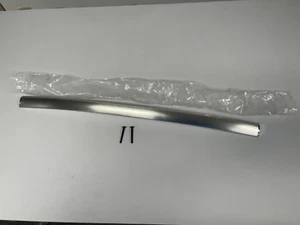 NEW Frigidaire Gallery Range GCFG3060BFA Handle 5304534841 - Fits other models - Picture 1 of 9