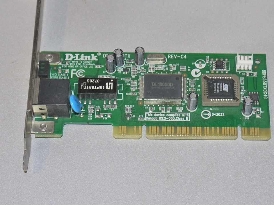 PCI Netzwerkkarte - D-Link DFE-550TX - 10/100 mbit RJ45 - Ethernet LAN - Bild 1 von 2