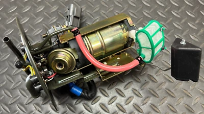 Bosch Fuel Pump Assy - 61204 / 17040-20R60 - Fits Nissan Stanza 1986-1988 - Image 1 of 4