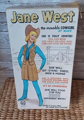 Кукла Jane West The Moveable Cowgirl от Marx No 2067 с коробкой руководством и аксессуарами - Изображение 1 из 4