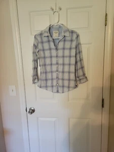 Junior's Tops from Abercrombie & Fitch and GAP - Picture 1 of 13