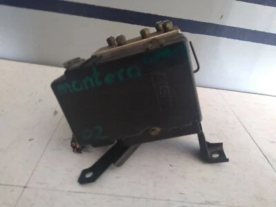 2002 MITSUBISHI MONTERO SPORT ABS ANTI-LOCK BRAKE PUMP MODULE - Image 1 of 4