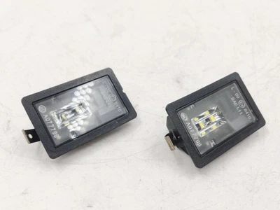 Jaguar XK XKR X150 2015 par de lámparas de licencia BW8313N775 Foto 1 de 4