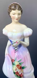 Statuina porcellana Royal Doulton vintage primavera HN2085 ragazza con agnello Inghilterra - Foto 1 di 11