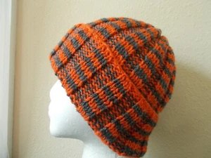 Hand knitted warm & cozy 100% wool beanie/hat, burnt orange/charcoal - Picture 1 of 7