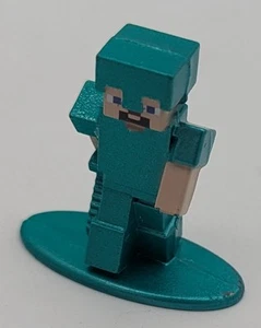 Nano Metalfigs - MINECRAFT - Steve Diamond Armor With Sword - Picture 1 of 2