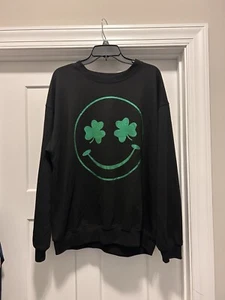 St. Patrick's Day Sweatshirt for Women Shamrock Graphic Lucky Irish Top Size XL - Picture 1 of 3