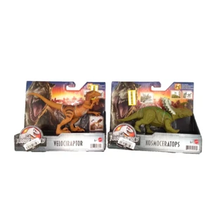 Jurassic World Legacy Collection Velociraptor & Kosmoceratops 7" x 4" Size 4+ - Picture 1 of 10
