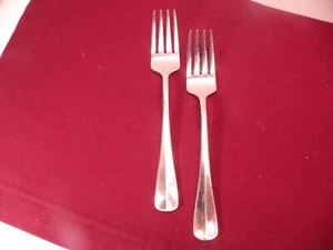 Set Of 2 Blaine Salad Forks Towle 18/10 Stainless Flatware Vietnam 7 1/2" - Picture 1 of 5