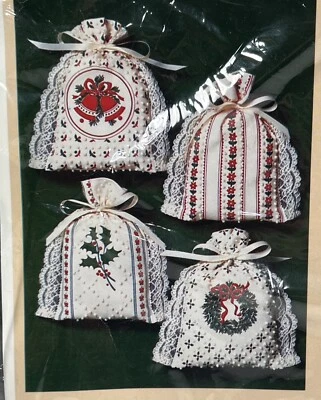 Creative Circle Sachet Kit 2702 SPECIAL SACKS Christmas Crewel Embroidery 1985 - Image 1 of 3